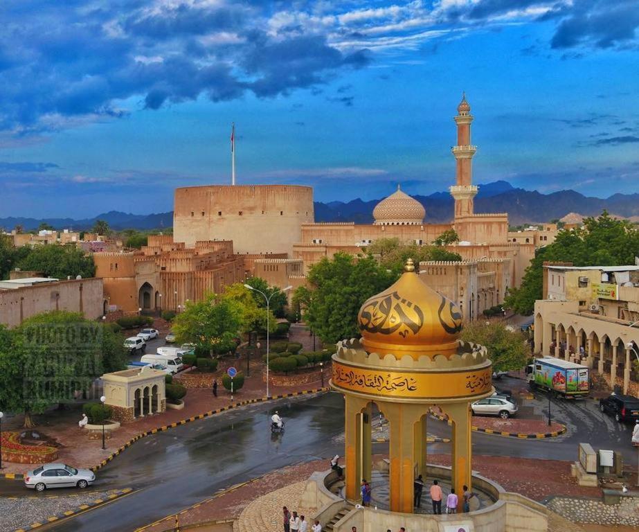 ניזווא Sindbad Room غرفة السندباد מראה חיצוני תמונה